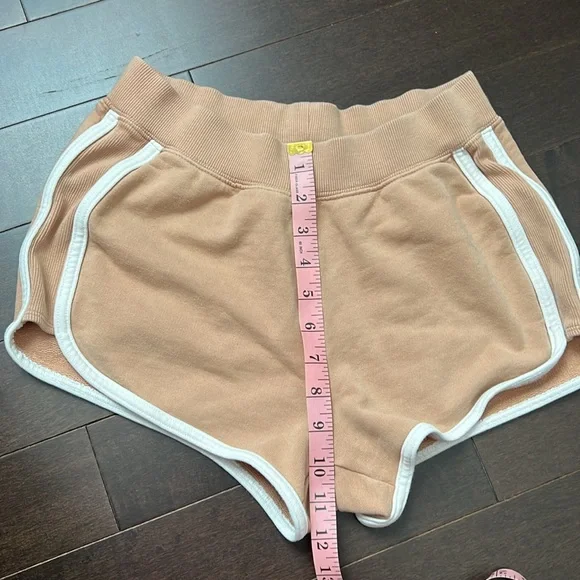 OFFLINE By Aerie Throw-Back Fleece Track Short tan sz XS EUC - Picture 4 of 4